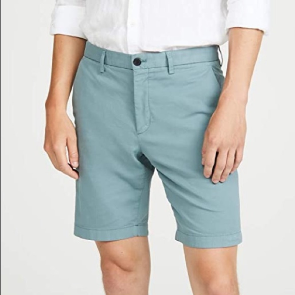Theory Zaine Slim, Flat Front shorts in Aloe. 33